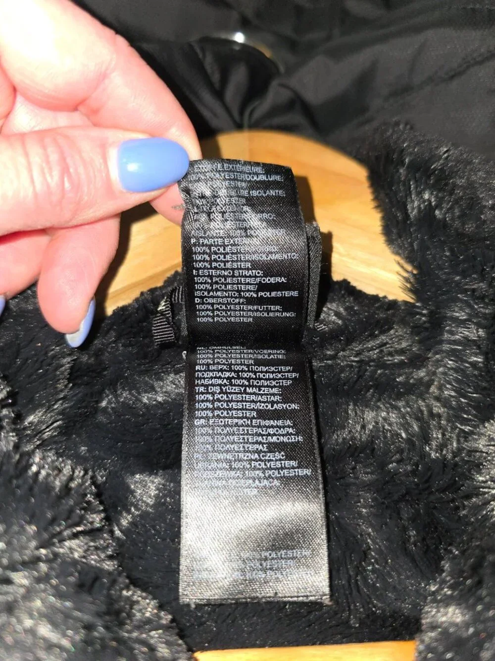 North Face Women's Black Mossbud Jacket, Size M, Gently Used Condition